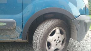 Extensii de aripă pentru Nissan Kubistar (1998-2008), versiune cu 4 uși