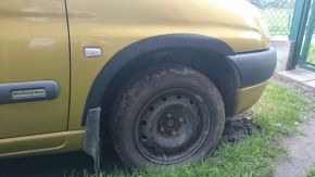 Extensii de aripă pentru Nissan Kubistar (1998-2008), versiune cu 5 uși