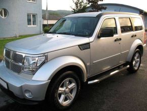 Trepte scări din inox pentru Dodge Nitro 2007-2012